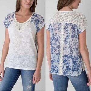 Miss Me | Blue & Cream Jeweled Abstract Floral Crochet Blouse | Size Extra Small